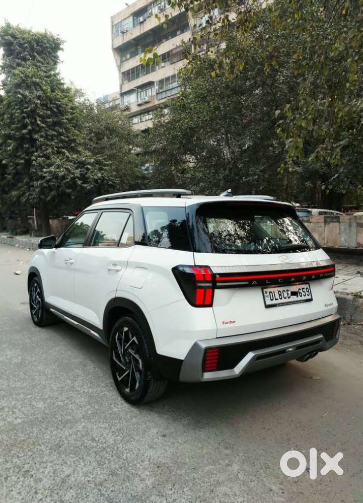 Hyundai Alcazar Signature 1.5 Petrol Dct 7str, 2024, Petrol