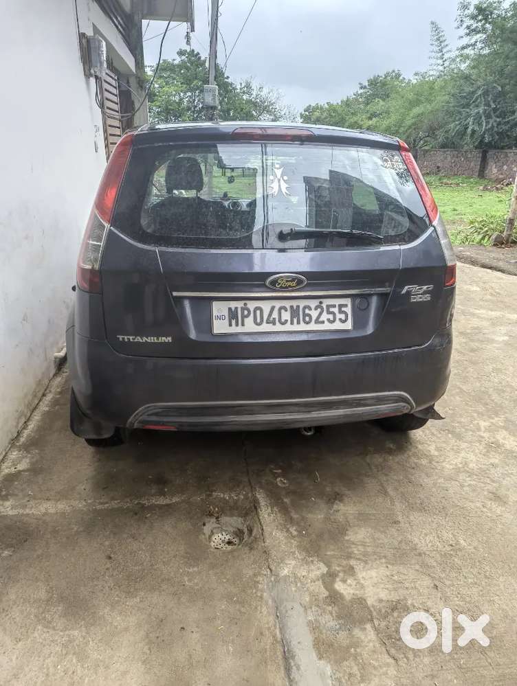 Top Model 25 Average Alloy Wheel Power Steering Power Window