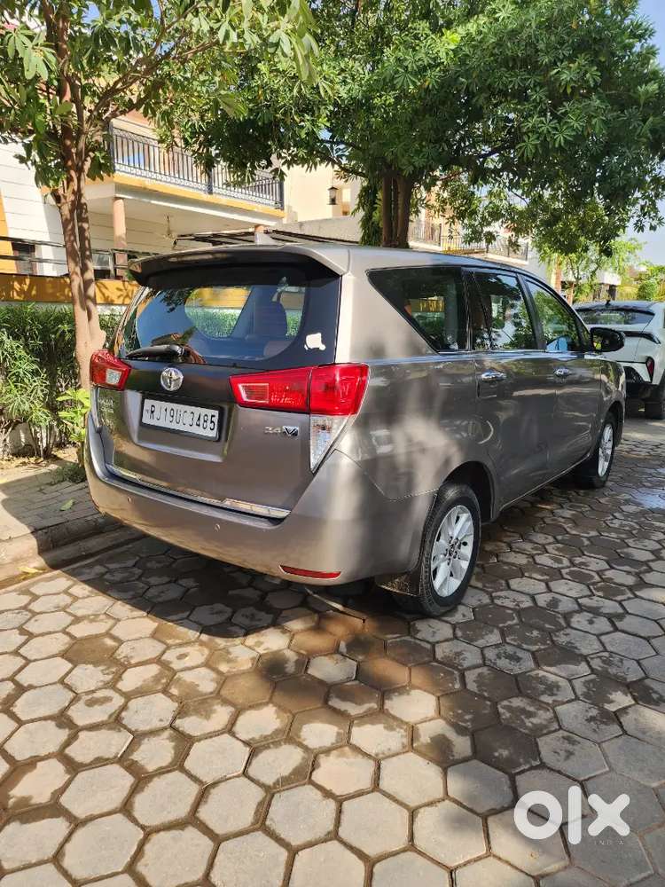 Toyota Innova Crysta 2017 Diesel 8str Good Condition