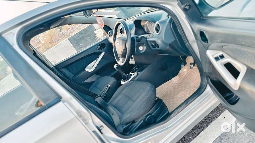 Ford Figo Diesel Titanium, 2012, Diesel