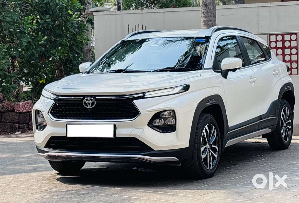 Toyota Urban Cruiser Taisor V 1.0 Petrol At, 2024, Petrol