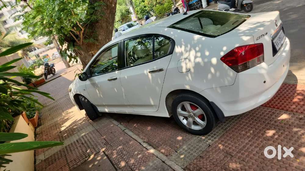 Honda City Petrol 2010 Manual 100000 Km
