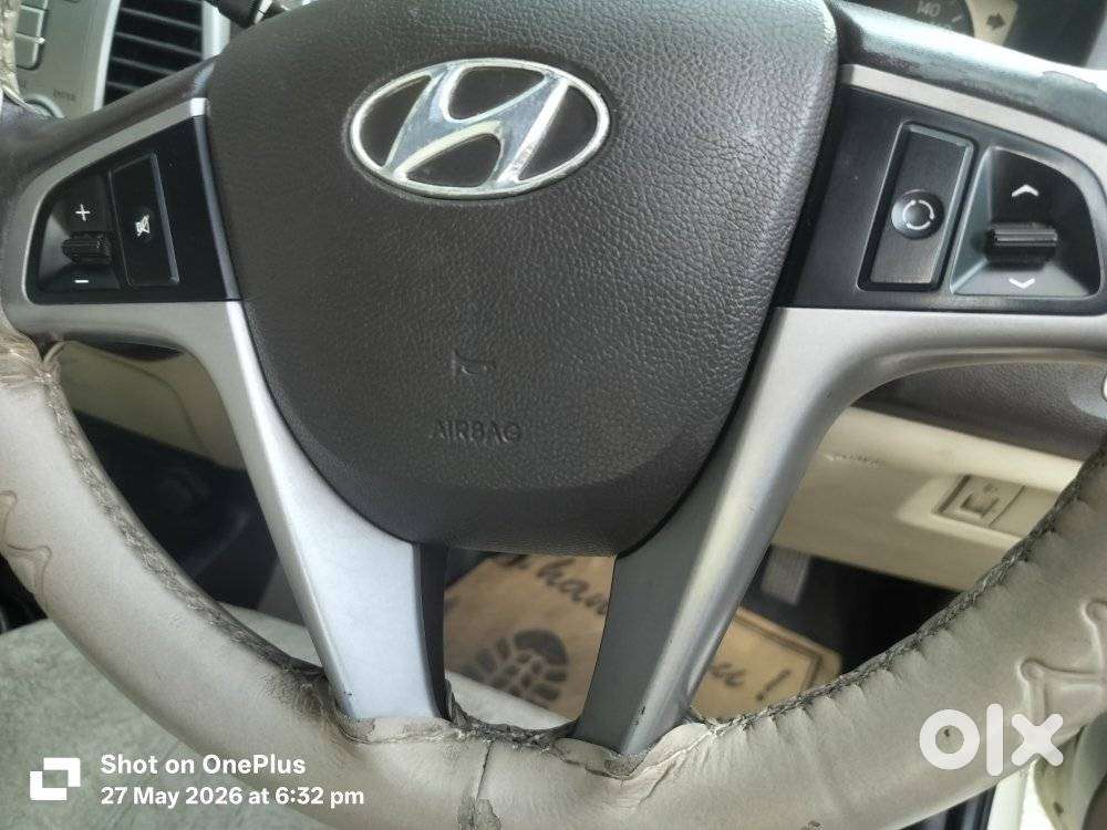 Hyundai I20 Asta 1.4 Crdi With Avn 6 Speed, 2011, Diesel