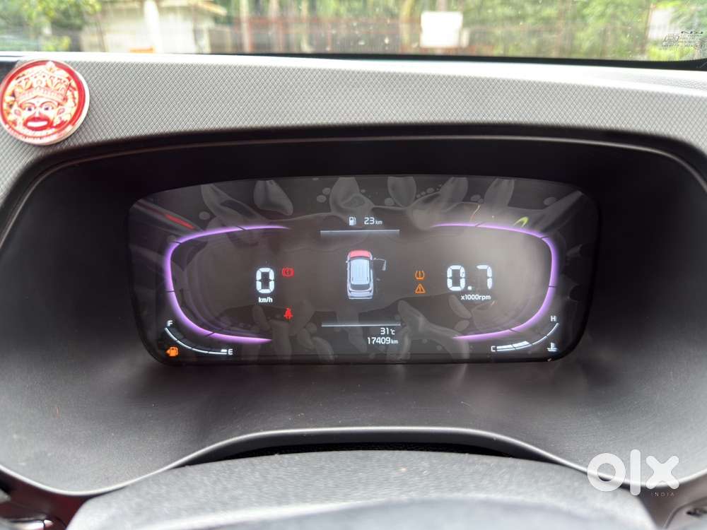 Kia Carens 1.4 Prestige 7 Str, 2022, Petrol