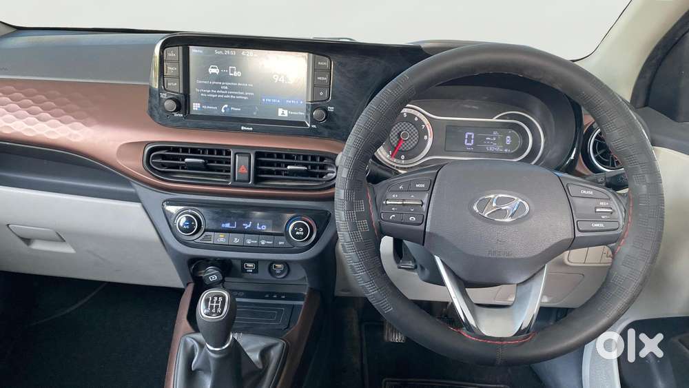 Hyundai Aura Sx (o) Manual, 2020, Petrol