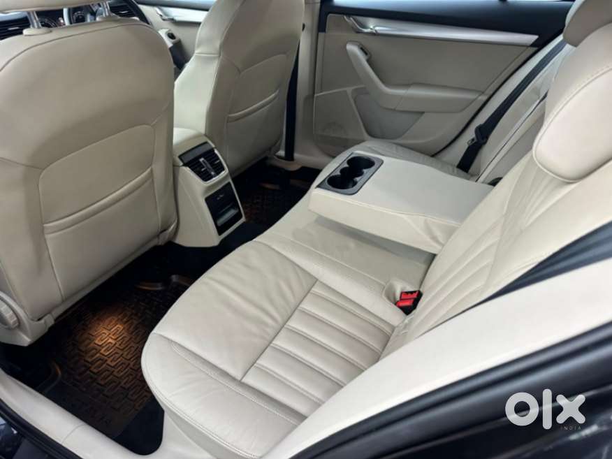 Skoda Octavia 1.8 Tsi Style Plus At, 2018, Petrol