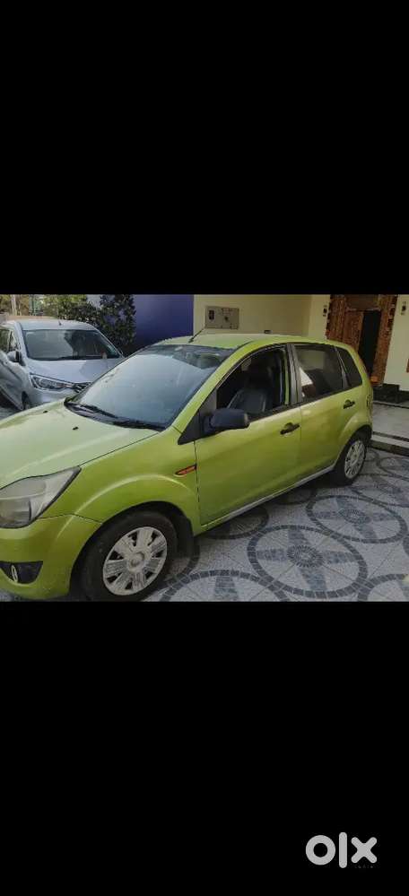 Ford Figo Petrol Lxi 2010 Car