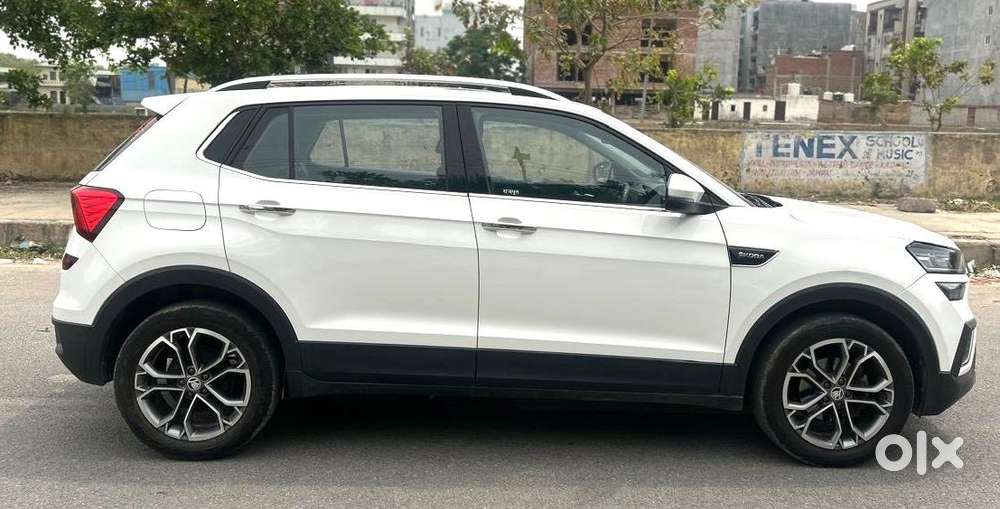 Skoda Kushaq 1.0 Tsi Style, 2023, Petrol