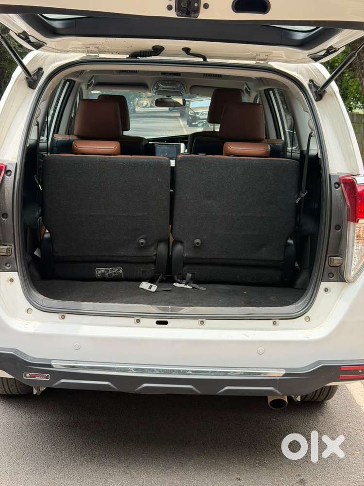 Toyota Innova Crysta 2.8z Automatic, 2019, Diesel