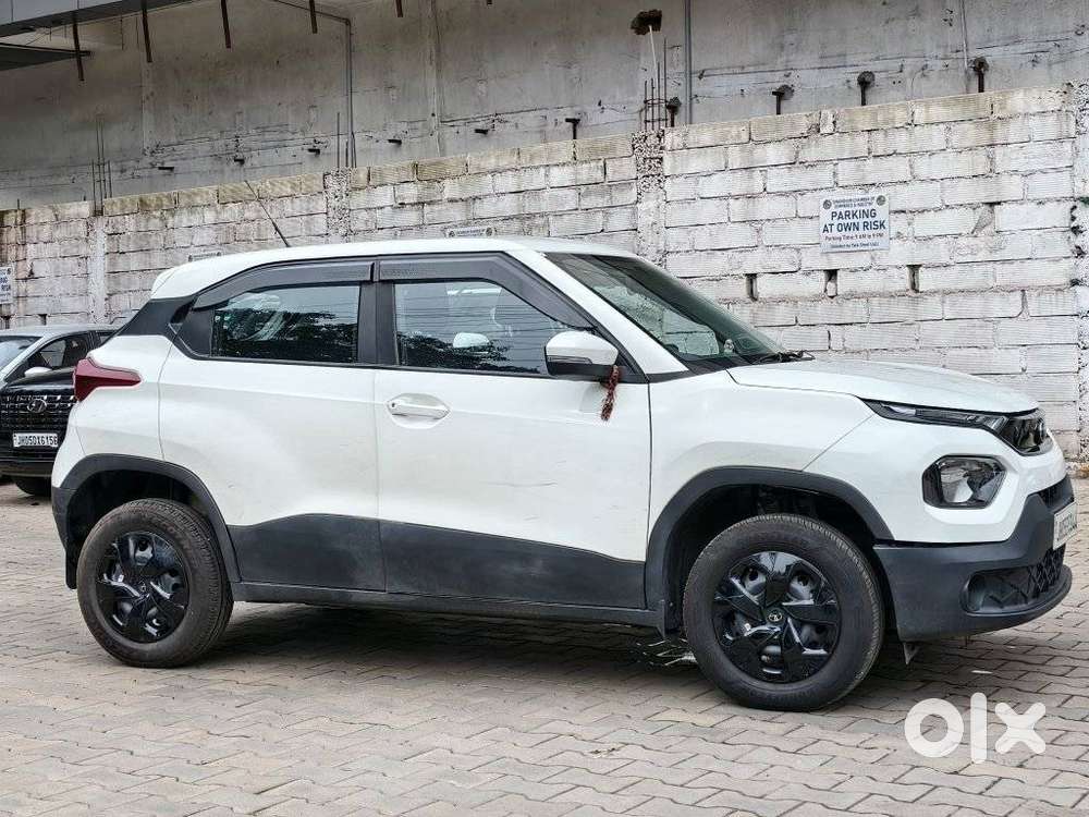 Tata Punch 1.2 Revotron Adventure Camo Rhythm Amt, 2025, Petrol