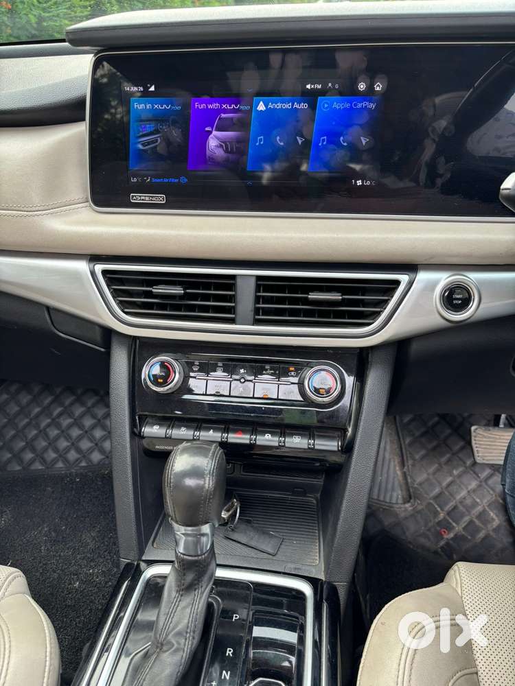 Mahindra Xuv700 2.0 Ax 7 Petrol At Str, 2022, Petrol