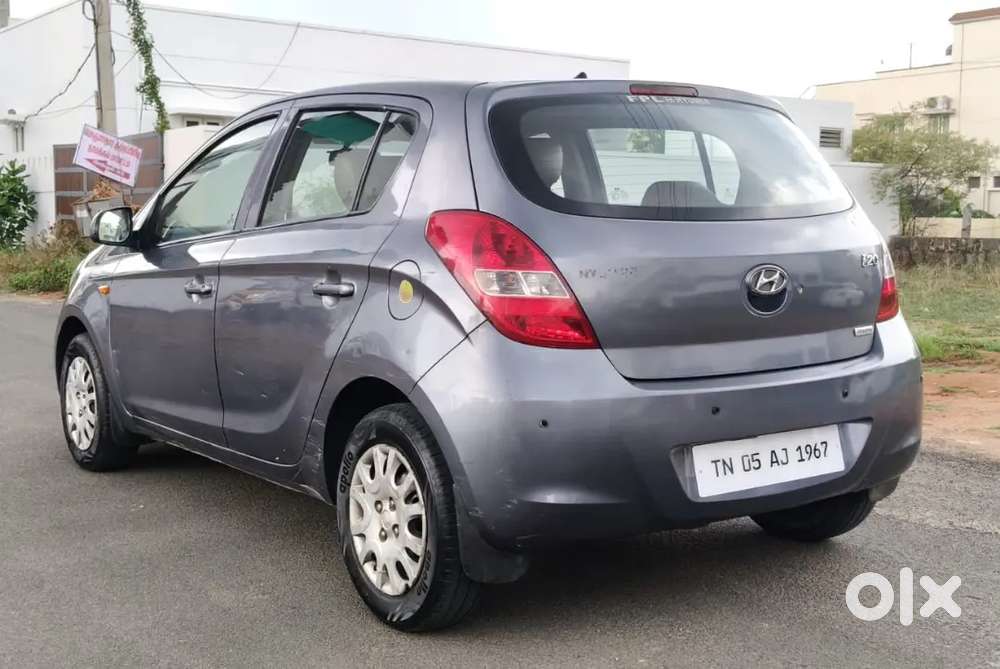 Hyundai I20 Magna Petrol 2011