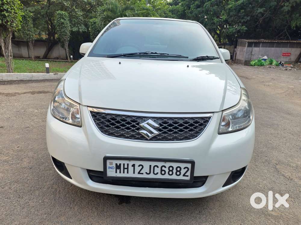 Maruti Suzuki Sx4 Zxi Mt Bsiv Leather, 2012, Petrol