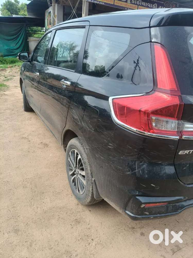 Maruti Suzuki Ertiga Zxi 2025
