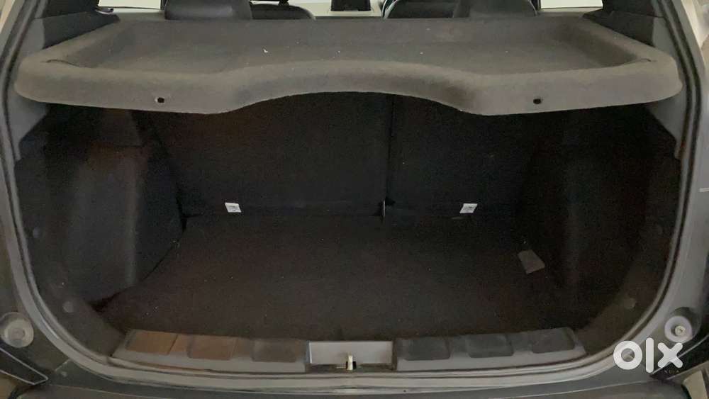 Tata Nexon 1.5 Revotorq Xz Plus (l) Dark Edition, 2021, Petrol