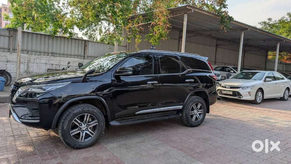 Toyota Fortuner 3.0 Sportivo 4x2 Mt, 2023, Diesel