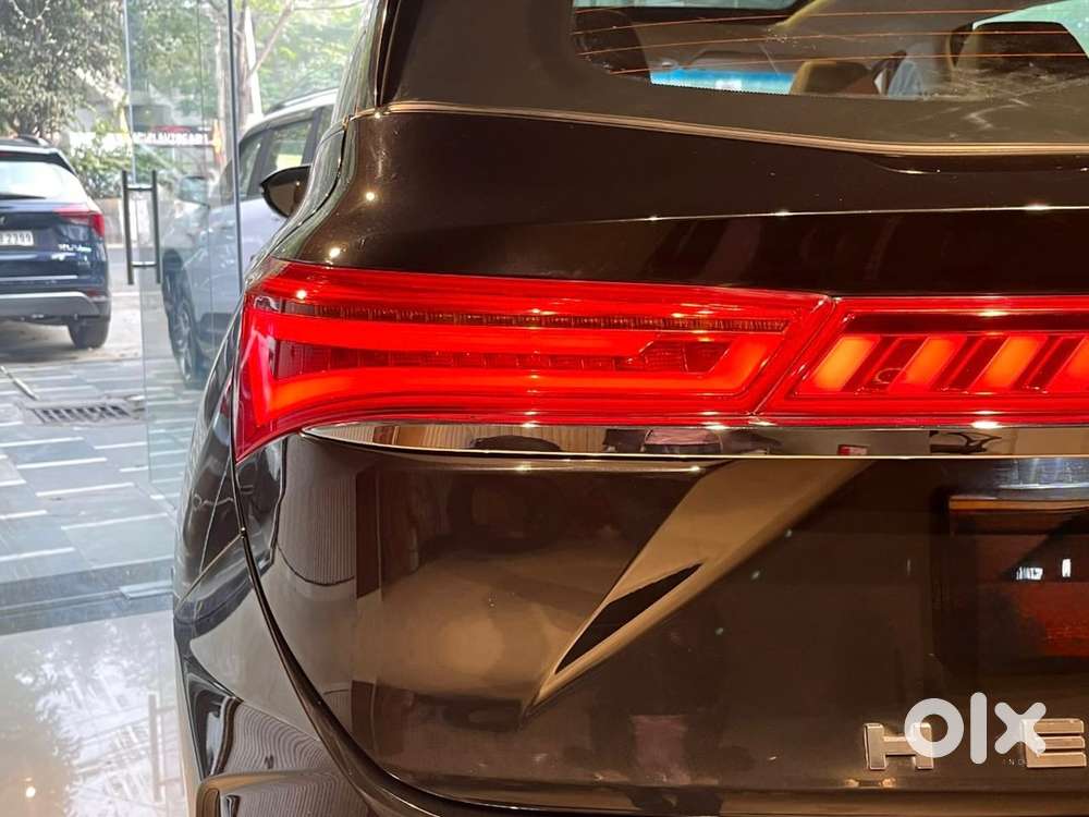 2023 Mg Hector Plus