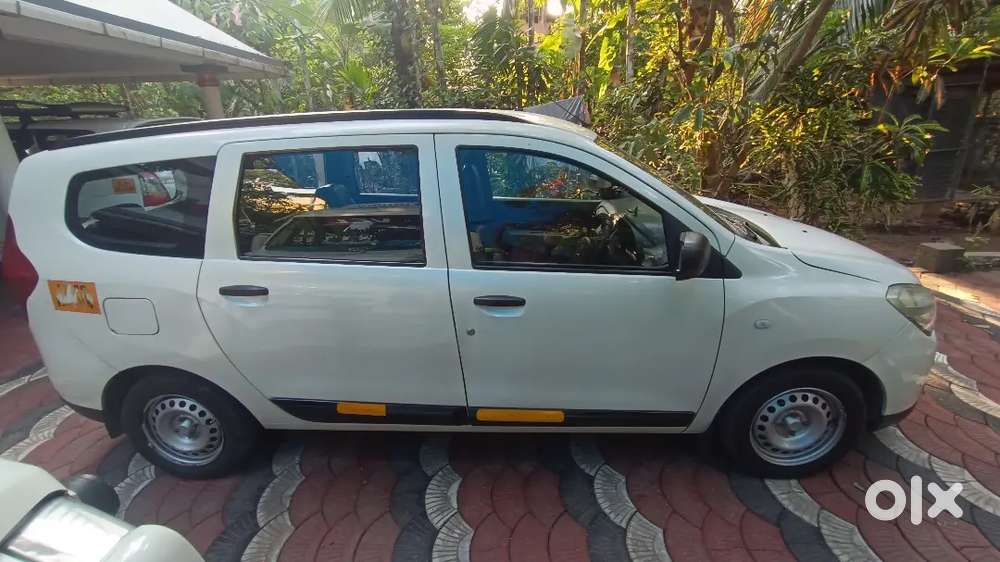 Renault Lodgy 2017 Diesel 268000 Km Driven