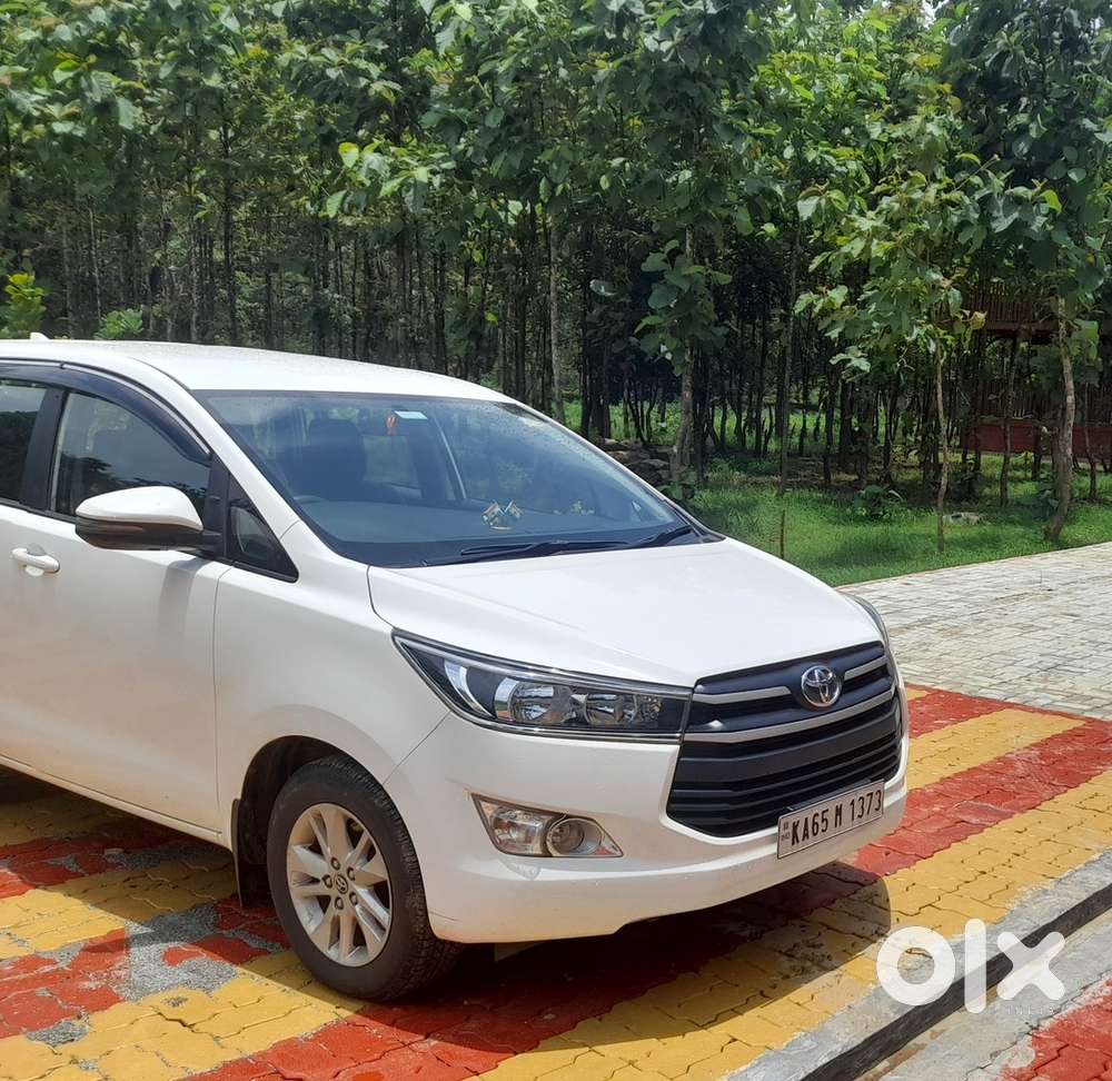 Toyota Innova Crysta 2019