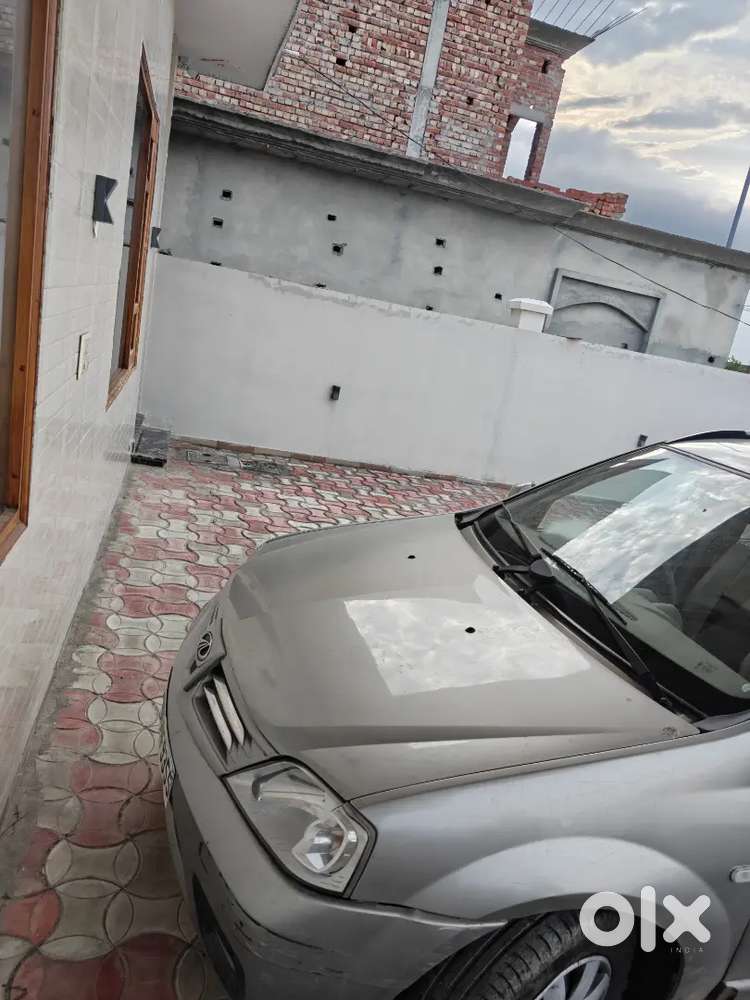 Mahindra Verito 1.5 2012