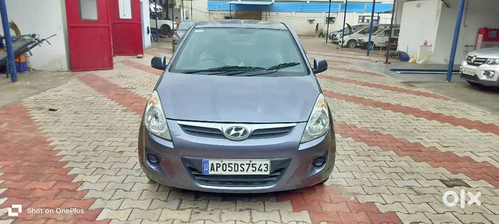 Hyundai I20 Sportz 2011