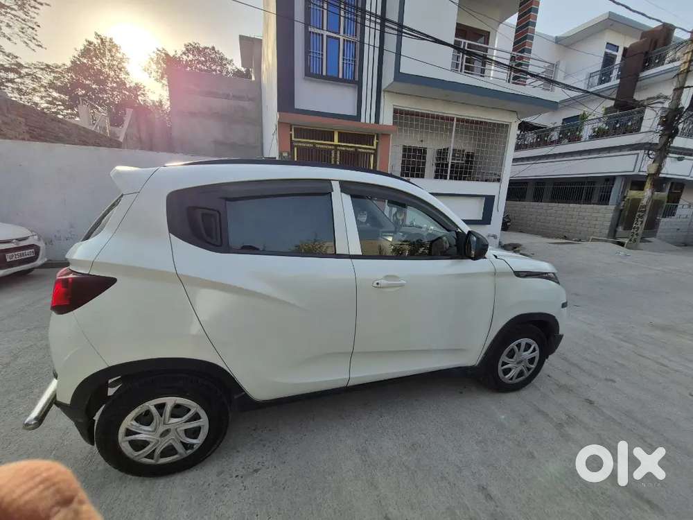 Mahindra Kuv100 Nxt 2017 Petrol 50000 Km Driven