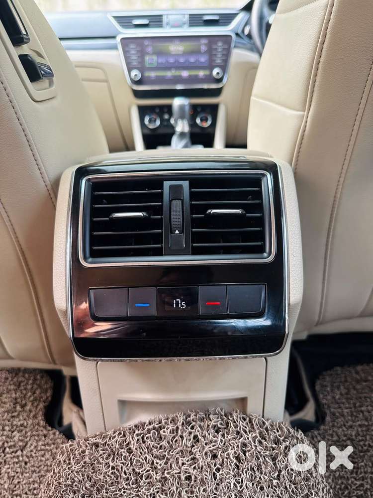 Skoda Superb Laurin And Klement 1.8, 2019, Petrol
