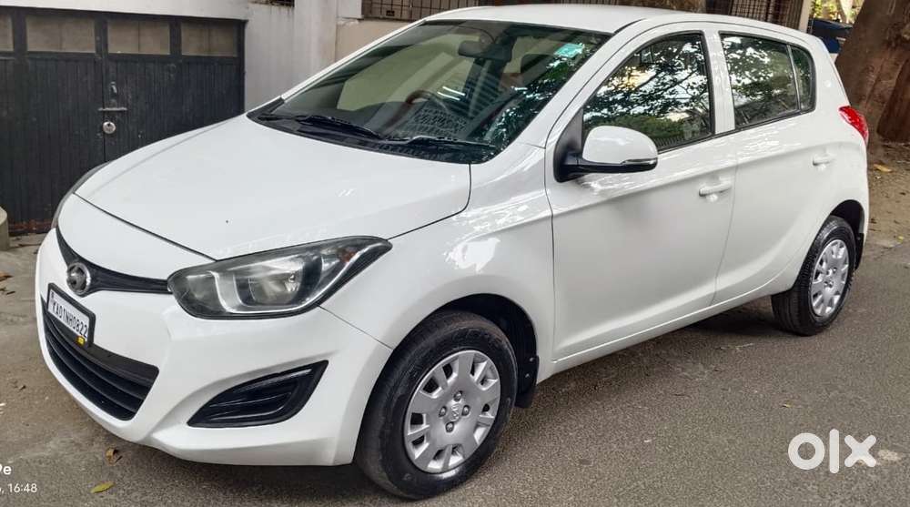 Hyundai I20 Petrol Cvt Magna Executive, 2013, Petrol