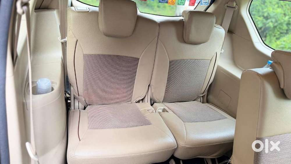 Maruti Suzuki Ertiga 1.5 Vxi, 2022, Petrol