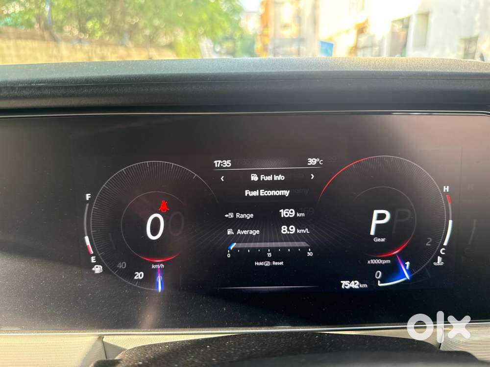 Mahindra Xuv700 2.0 Ax 5 Petrol At Str, 2026, Petrol