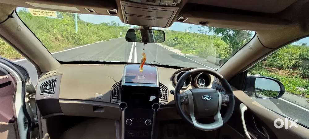 Mahindra Xuv500 W8 2014