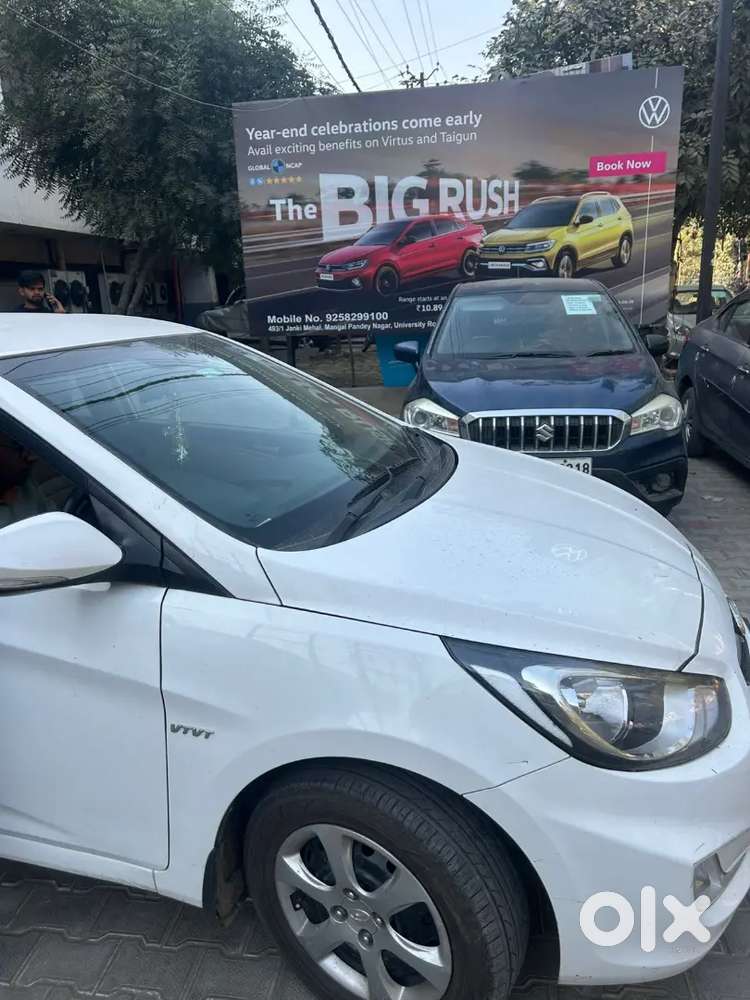 Hyundai Verna 2013 October Petrol Well Maintained