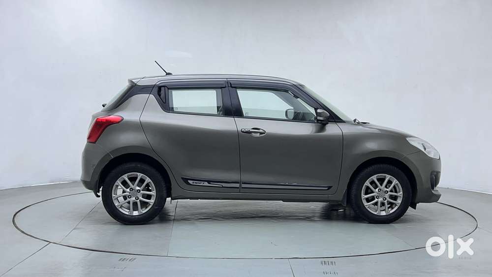 Maruti Suzuki Swift 1.3 Zxi, 2022, Petrol