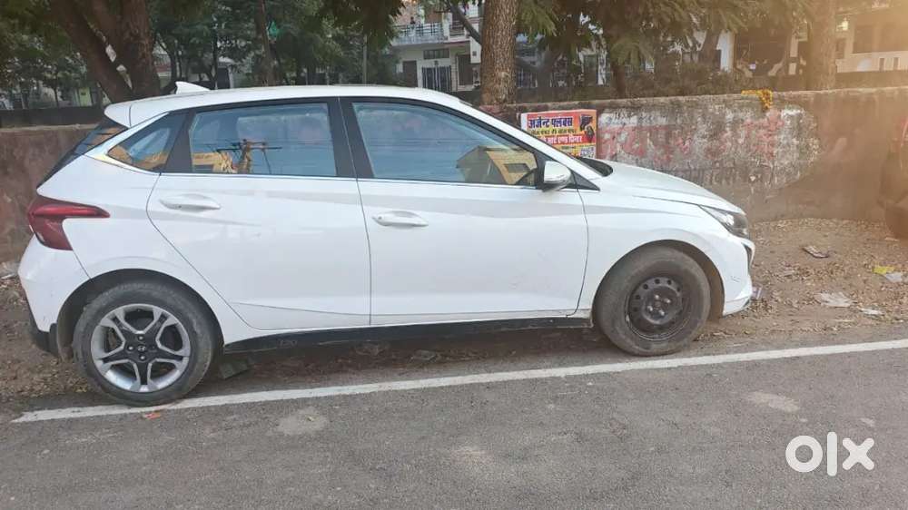 Hyundai I20 2024 Petrol 66000 Km Driven