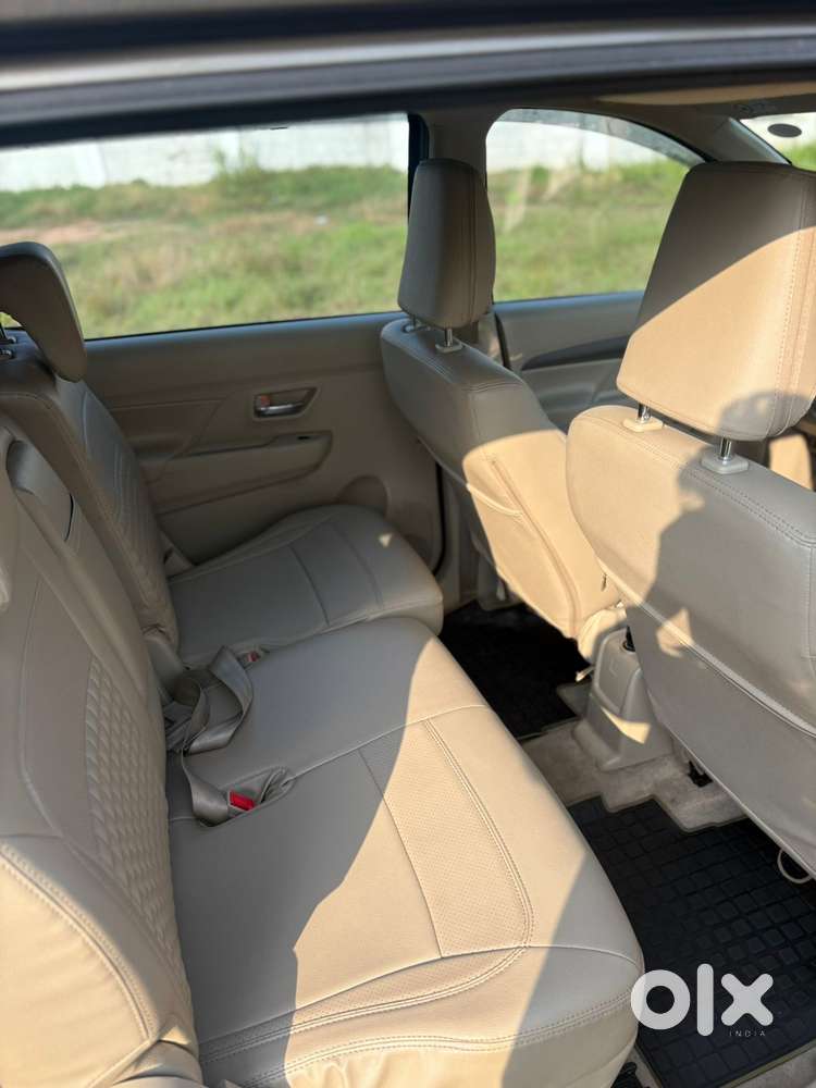 Maruti Suzuki Ertiga Vxi At Petrol, 2021, Petrol