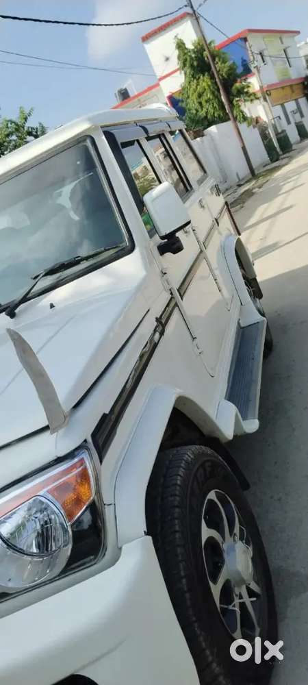 Mahindra Bolero Slx 2013