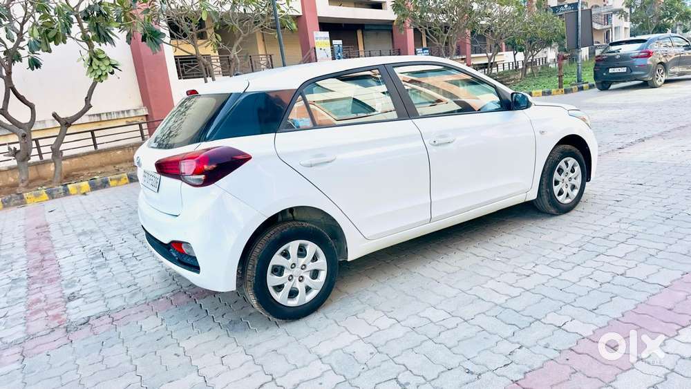 Hyundai Elite I20 1.2 Magna Plus, 2020, Petrol