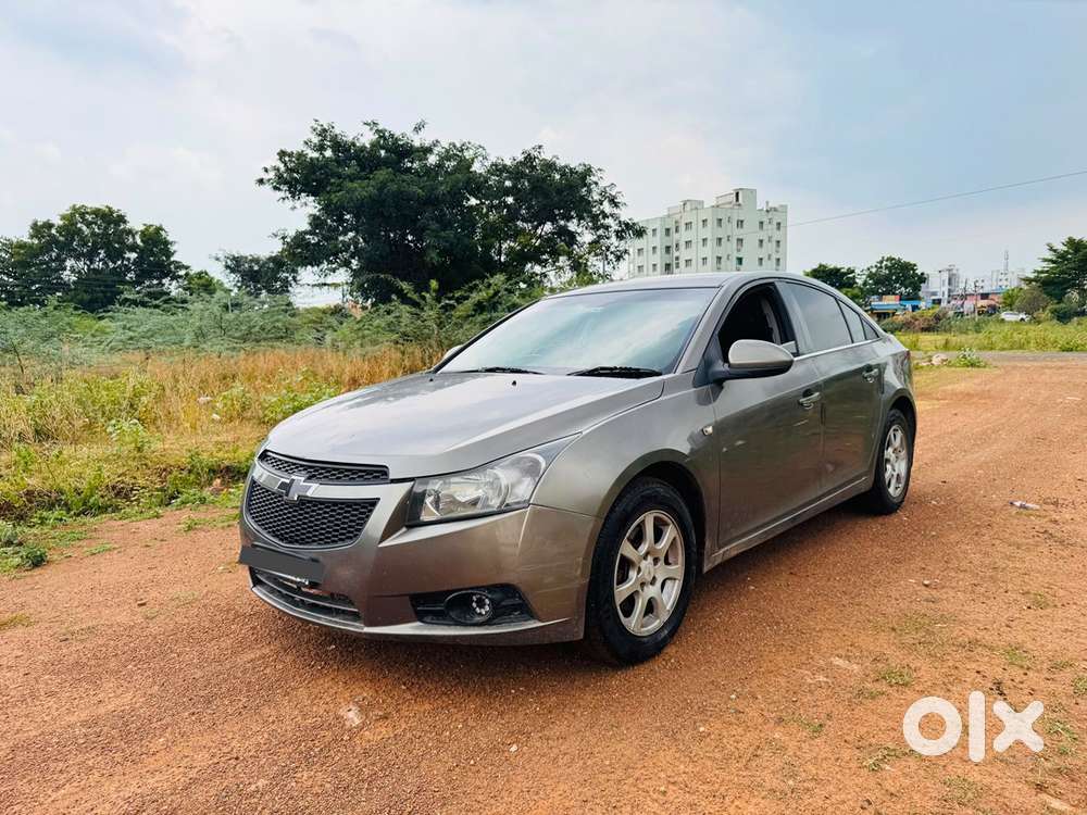Chevrolet Cruze 2011 Year