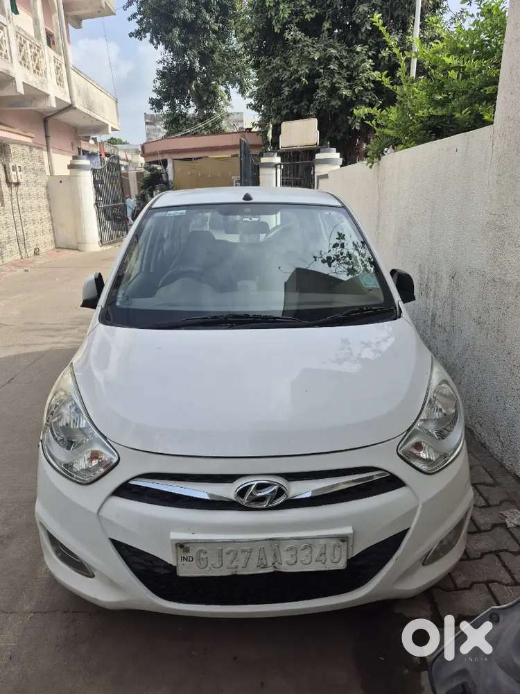 Hyundai I10 Sportz Petrol 2014