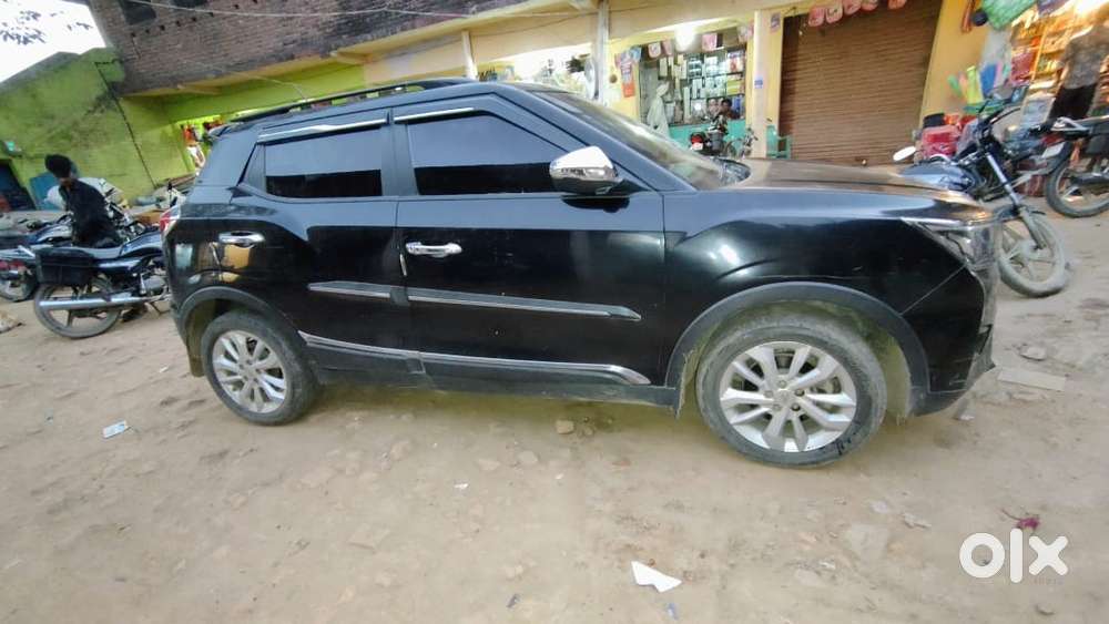 Mahindra Xuv300 W8, 2021, Petrol