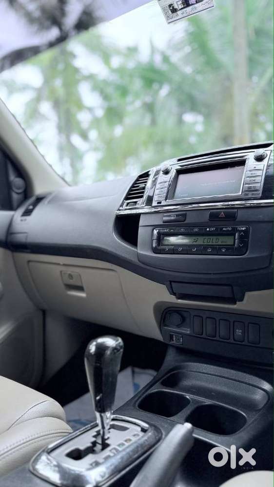 Toyota Fortuner 4x2 At, 2015, Diesel