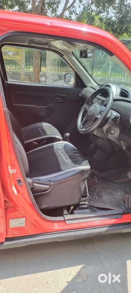 Maruti Suzuki S-presso Vxi Plus, 2020, Petrol