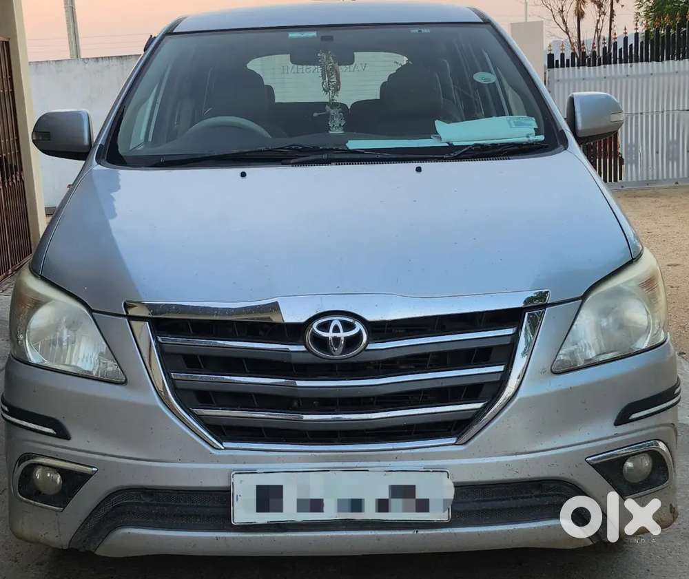 Toyota Innova 2014 Diesel Well Maintained