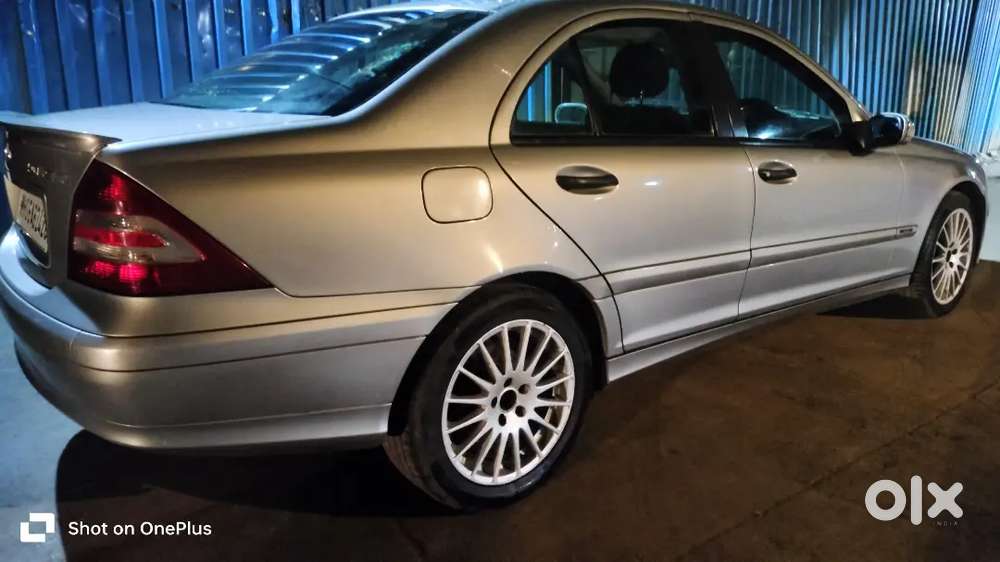 Mercedes-benz C-class 2005 Petrol Well Maintained