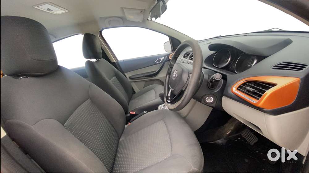 Tata Tiago 1.2 Revotron Xza, 2018, Petrol