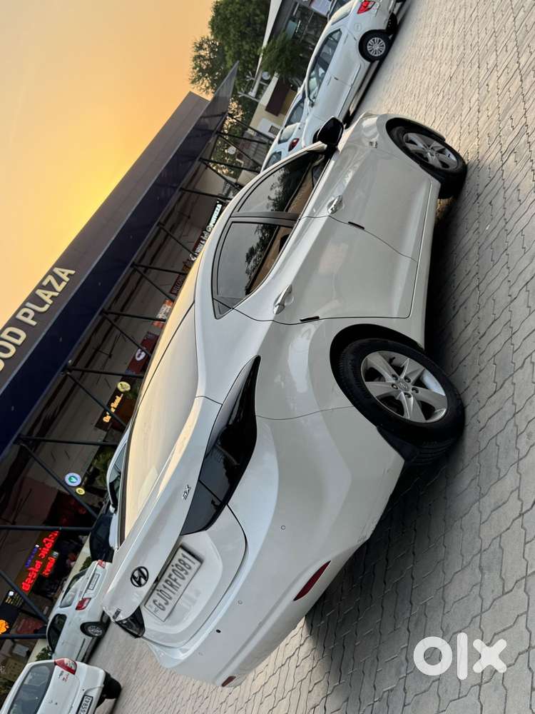 Hyundai Elantra 2.0 Sx Option, 2014, Diesel