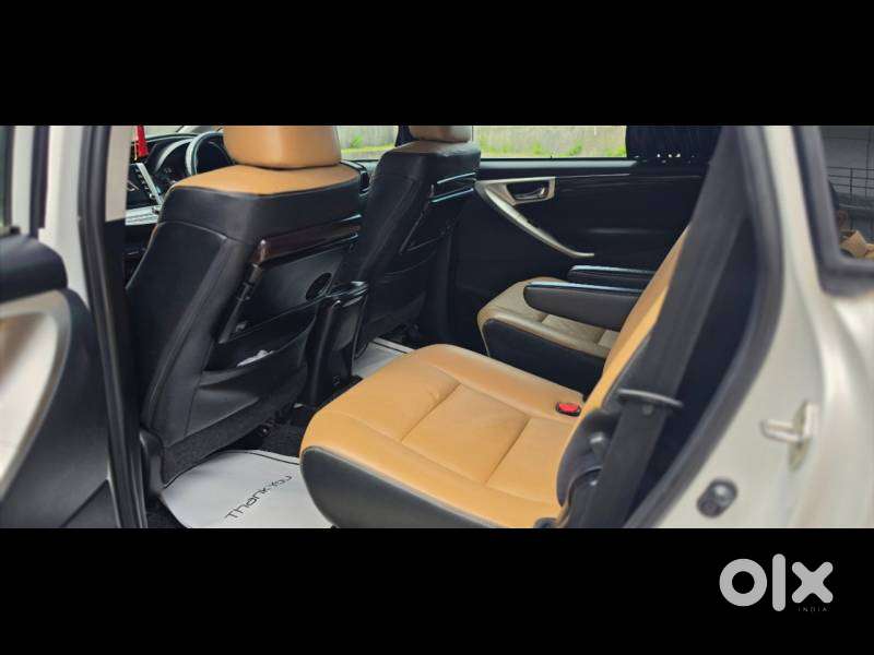 Toyota Innova Crysta, 2023, Diesel