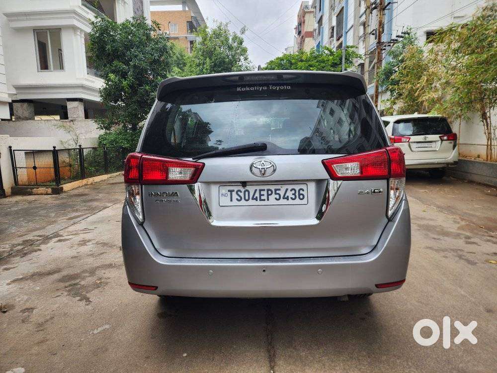 Toyota Innova Crysta 2.4 Gx Mt 8s, 2016, Diesel