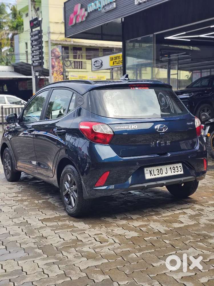 Hyundai I10 Sportz Petrol 2023