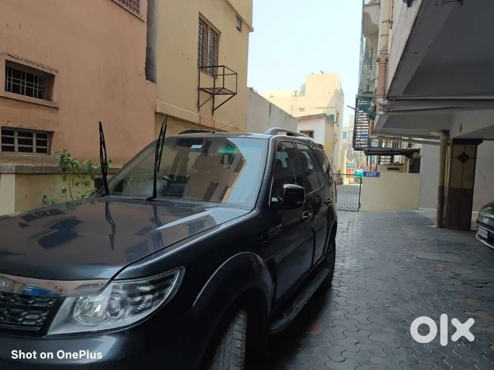 Tata Safari Storme 2019